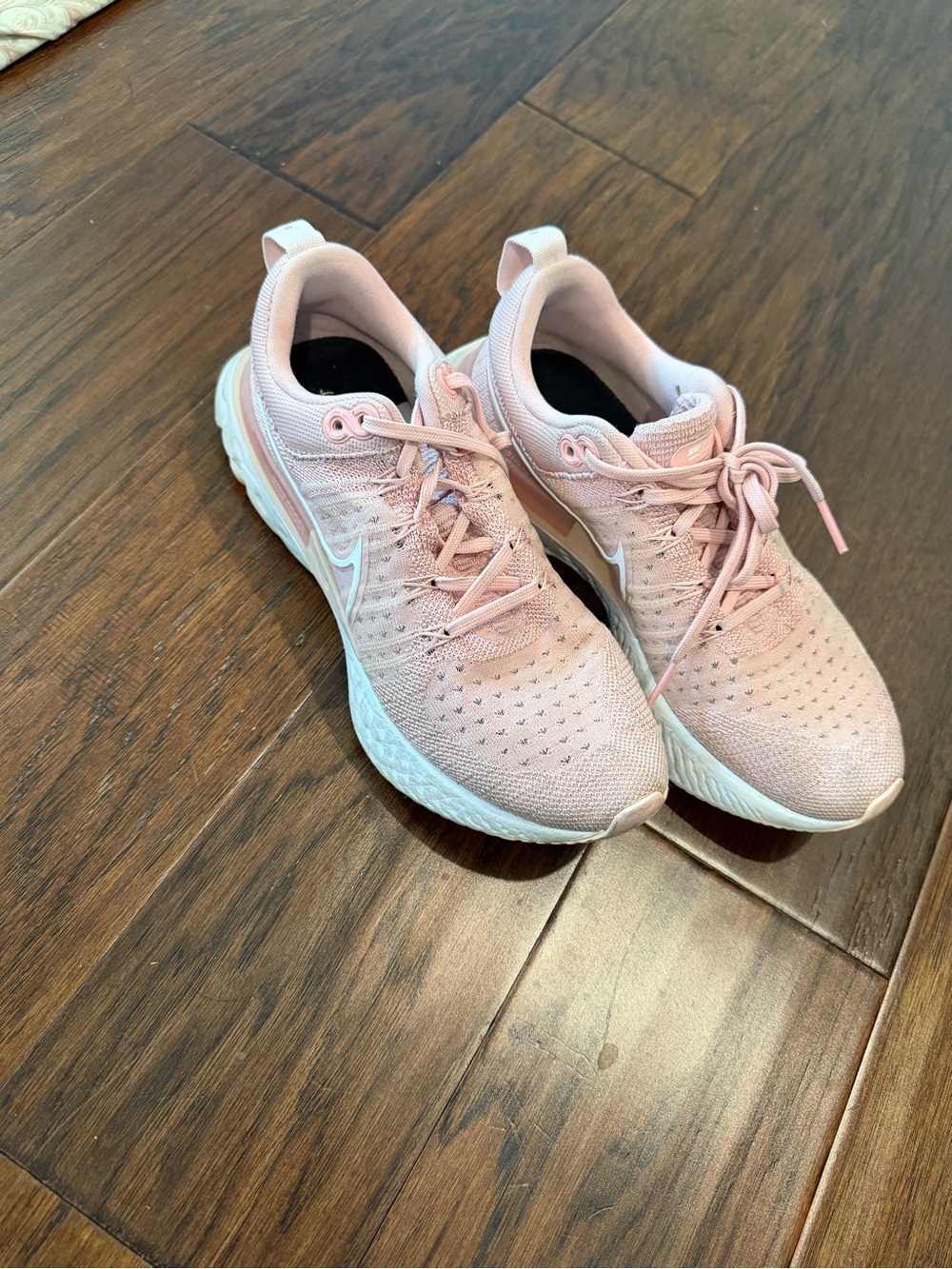 Nike Women's Pale Pink Knit Running Sneakers